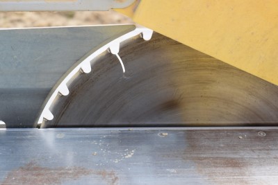 Can You Cut Acrylic With A Table Saw?